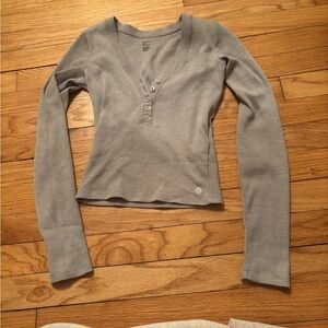Hollister Gray Waffle Knit Top
